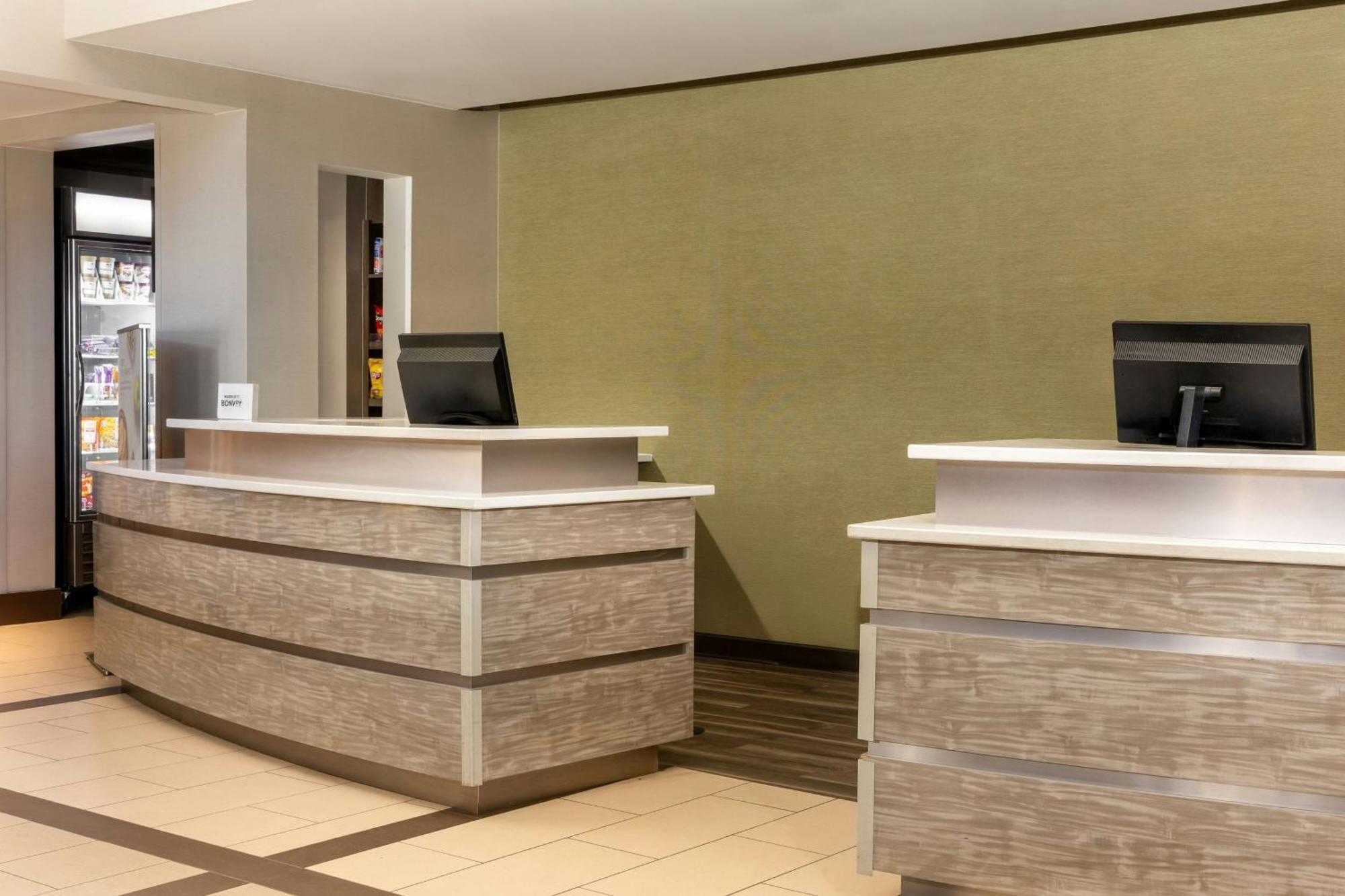 Hotel By Marriott Park DEN